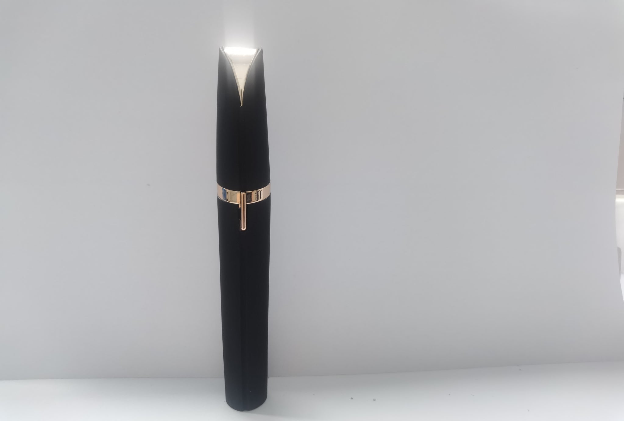 Mini Electric Eyebrow Trimme with LED Light